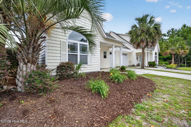 105 Phoebee Court, Hampstead, NC 28443