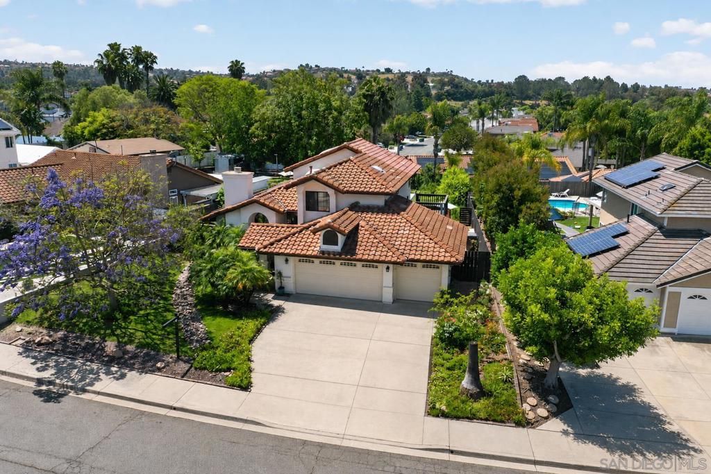 Image 1 of property listing at 5287 Rio Plata Dr, Oceanside, CA 92057