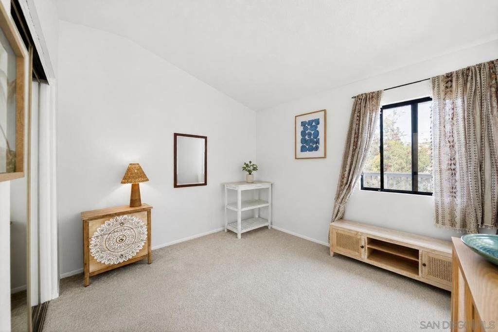Image 6 of property listing at 5287 Rio Plata Dr, Oceanside, CA 92057