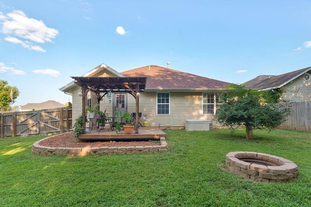 931 S Jester Avenue, Springfield, MO 65802
