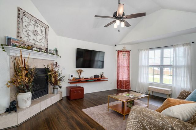 931 S Jester Avenue, Springfield, MO 65802