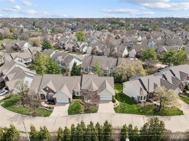 2316 Picardy Place Drive, Chesterfield, MO 63017