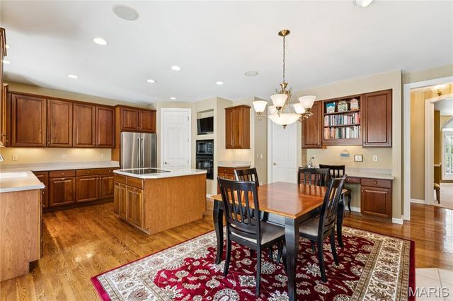 2316 Picardy Place Drive, Chesterfield, MO 63017