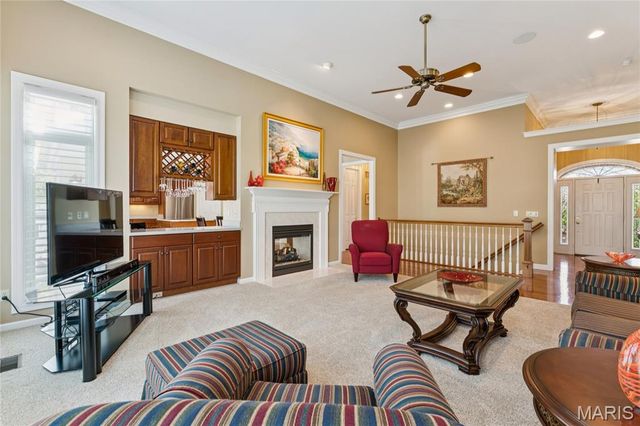 2316 Picardy Place Drive, Chesterfield, MO 63017