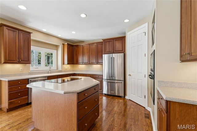 2316 Picardy Place Drive, Chesterfield, MO 63017