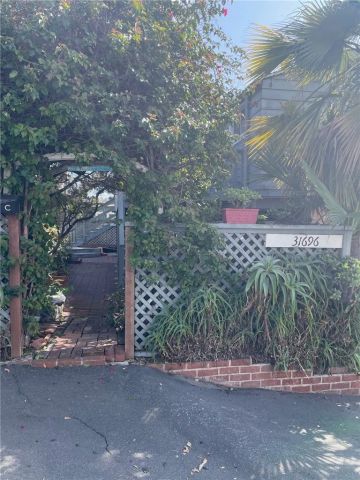31696 Third Ave C, Laguna Beach, CA 92651