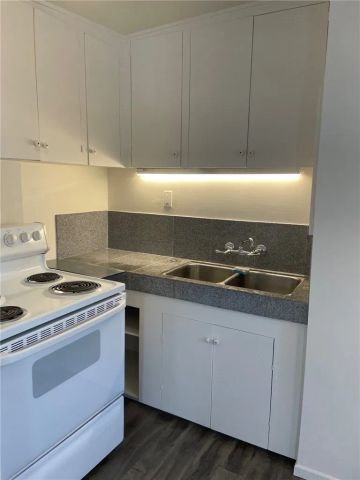 31696 Third Ave C, Laguna Beach, CA 92651