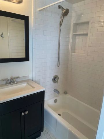 31696 Third Ave C, Laguna Beach, CA 92651