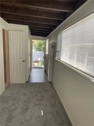 31696 Third Ave C, Laguna Beach, CA 92651