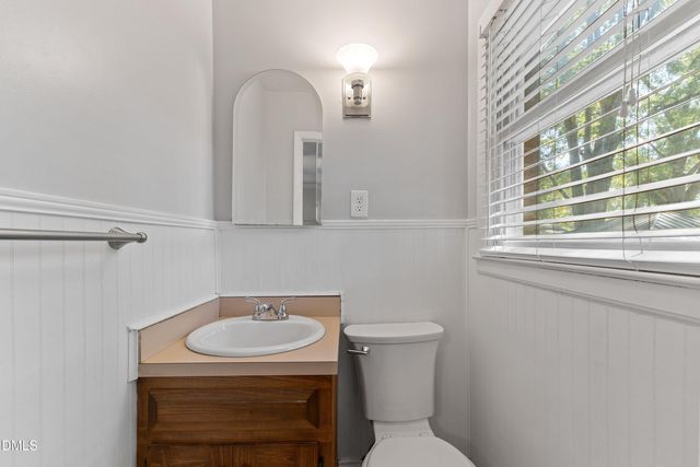 220 Lakewood Drive, Wendell, NC 27591