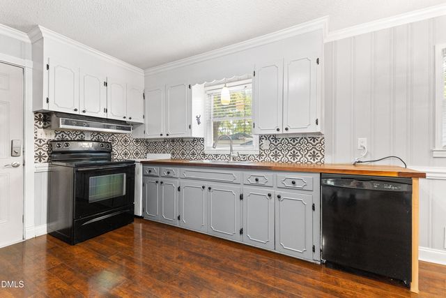 220 Lakewood Drive, Wendell, NC 27591