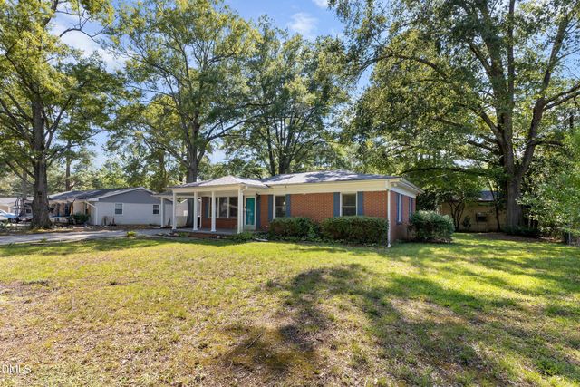220 Lakewood Drive, Wendell, NC 27591