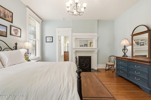 2110 Bonnycastle Ave, Louisville, KY 40205