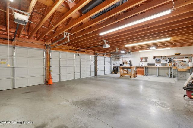 2110 Bonnycastle Ave, Louisville, KY 40205