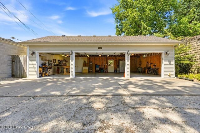 2110 Bonnycastle Ave, Louisville, KY 40205