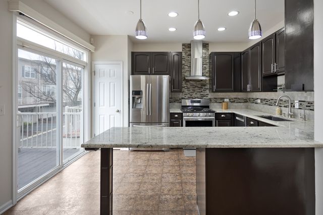 4188 Milford Lane, Aurora, IL 60504