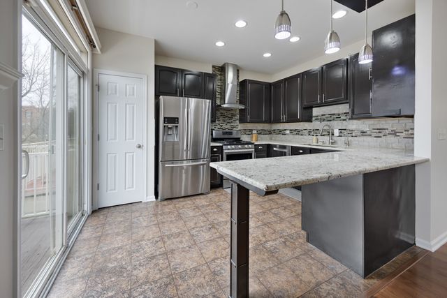 4188 Milford Lane, Aurora, IL 60504