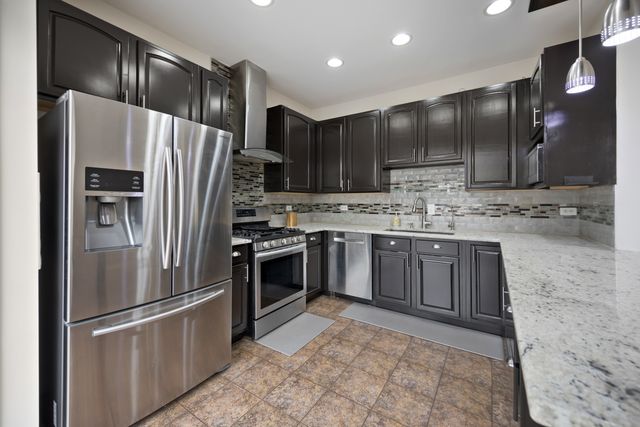 4188 Milford Lane, Aurora, IL 60504