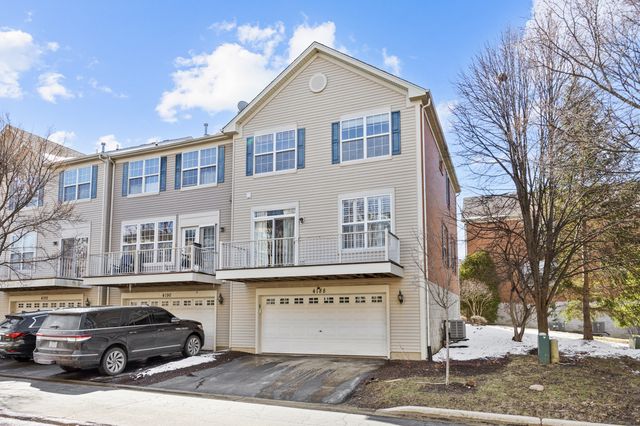 4188 Milford Lane, Aurora, IL 60504