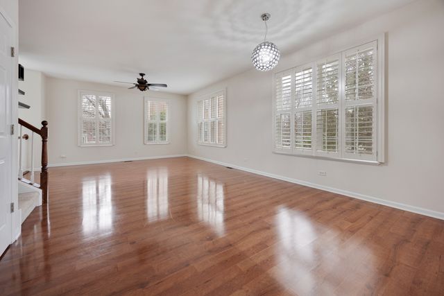 4188 Milford Lane, Aurora, IL 60504