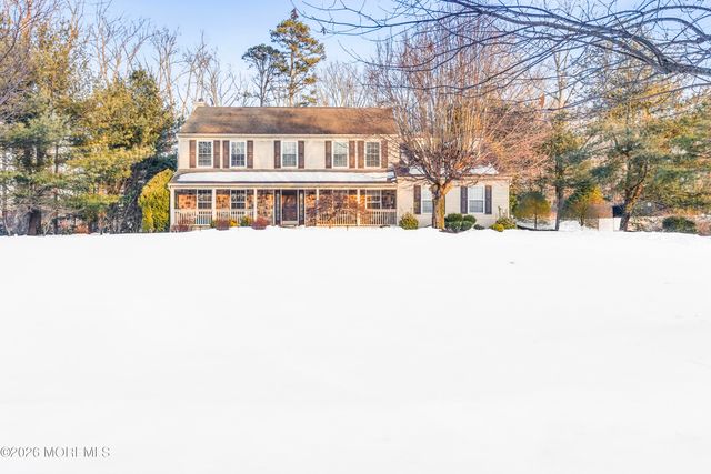 3 Arrowhead Circle, Jackson, NJ 08527