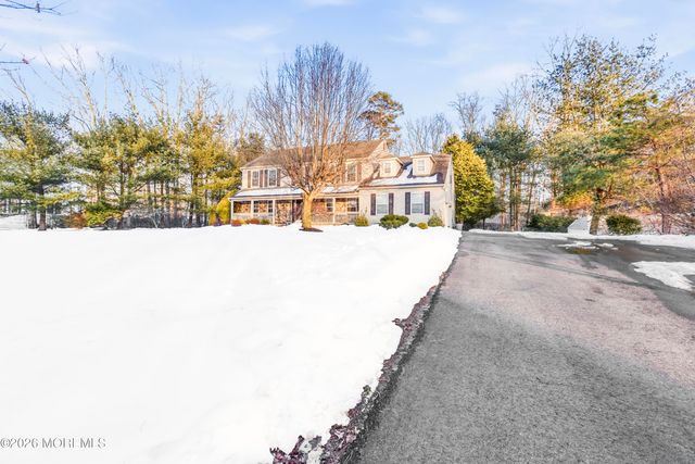 3 Arrowhead Circle, Jackson, NJ 08527