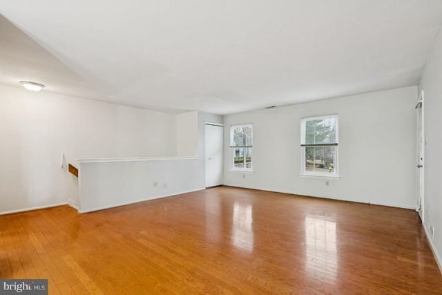 3190-B NEILS CT, Mount Laurel, NJ 08054