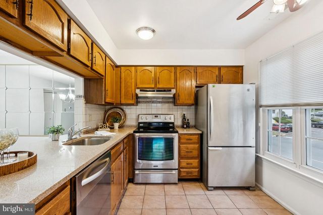 3190-B NEILS CT, Mount Laurel, NJ 08054