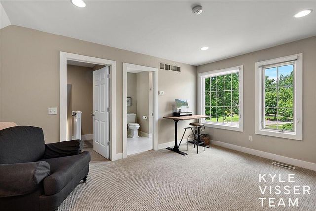 5650 E Watermark Court, Grand Rapids, MI 49546