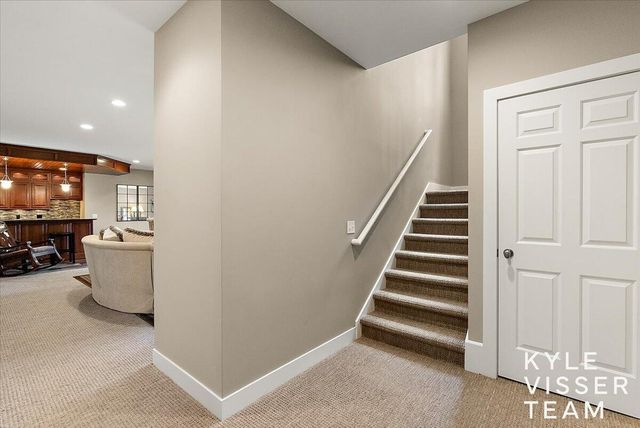 5650 E Watermark Court, Grand Rapids, MI 49546