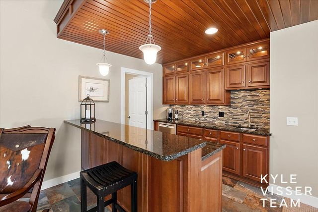 5650 E Watermark Court, Grand Rapids, MI 49546