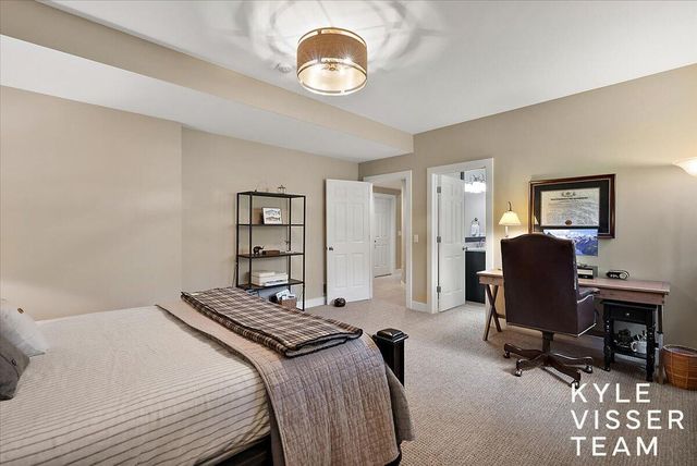 5650 E Watermark Court, Grand Rapids, MI 49546