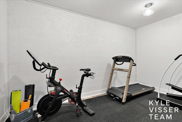 5650 E Watermark Court, Grand Rapids, MI 49546