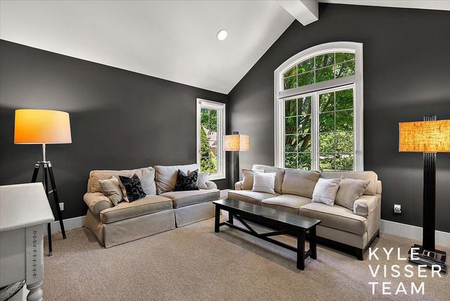 5650 E Watermark Court, Grand Rapids, MI 49546