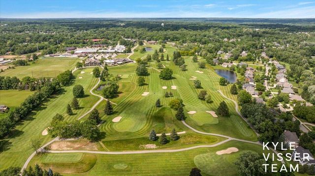 5650 E Watermark Court, Grand Rapids, MI 49546