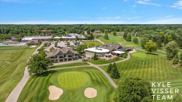 5650 E Watermark Court, Grand Rapids, MI 49546