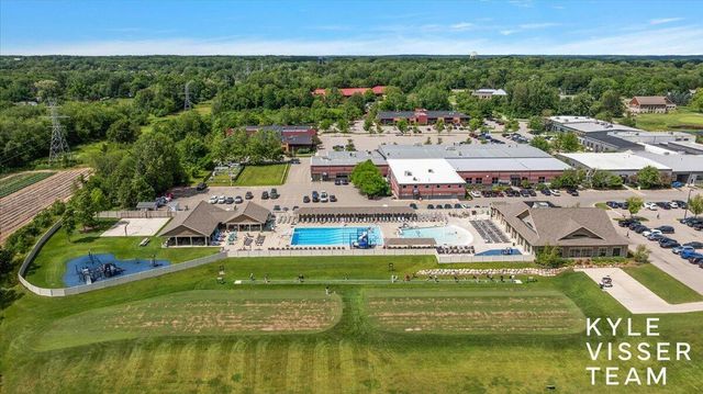 5650 E Watermark Court, Grand Rapids, MI 49546