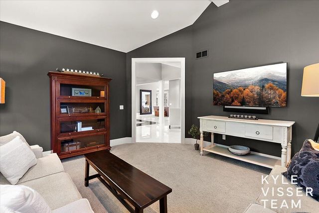 5650 E Watermark Court, Grand Rapids, MI 49546