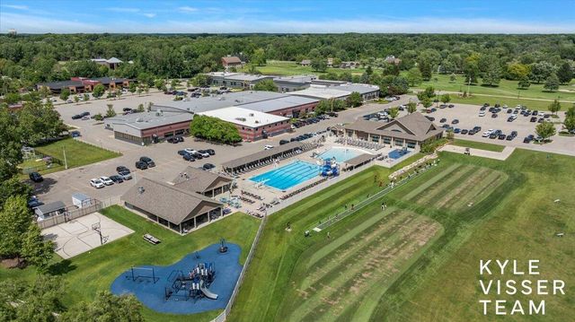5650 E Watermark Court, Grand Rapids, MI 49546
