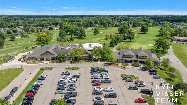 5650 E Watermark Court, Grand Rapids, MI 49546