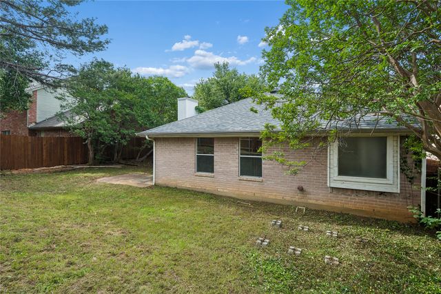 428 Caviness Drive, Grapevine, TX 76051
