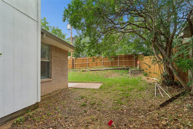 428 Caviness Drive, Grapevine, TX 76051