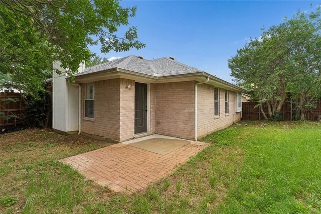 428 Caviness Drive, Grapevine, TX 76051