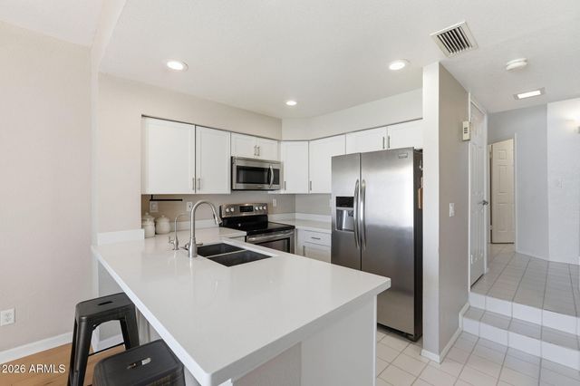 7716 S RITA Lane, Tempe, AZ 85284