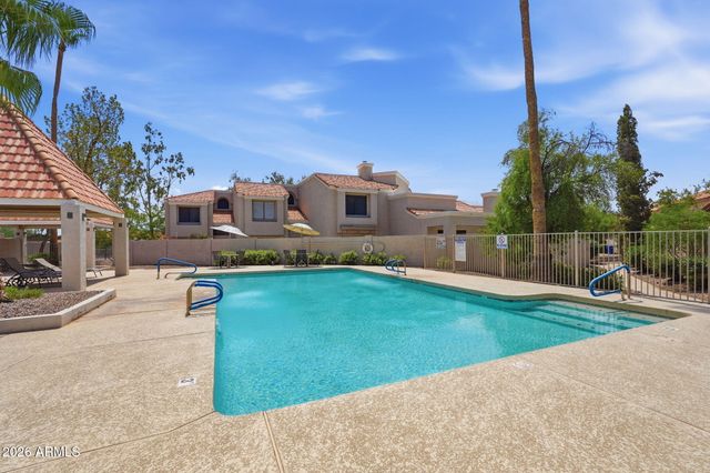7716 S RITA Lane, Tempe, AZ 85284
