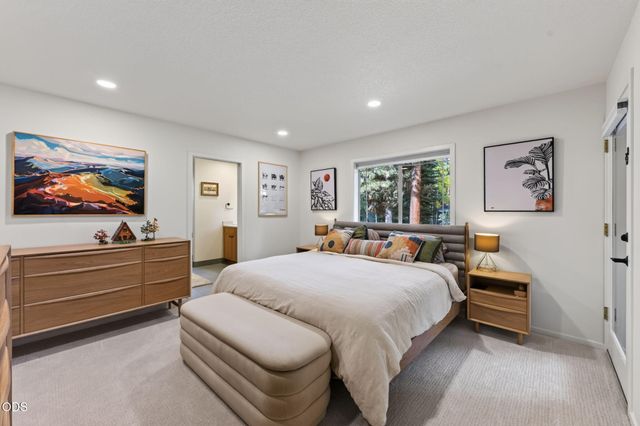 2871 NW Melville Drive, Bend, OR 97703