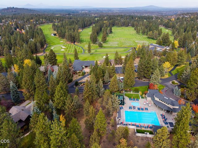 2871 NW Melville Drive, Bend, OR 97703