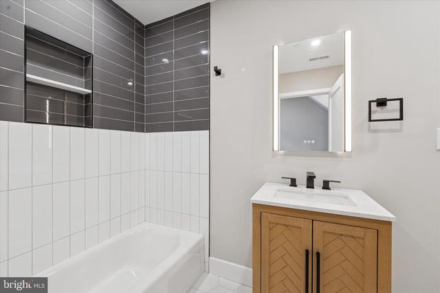 1203 S 18TH ST, Philadelphia, PA 19146