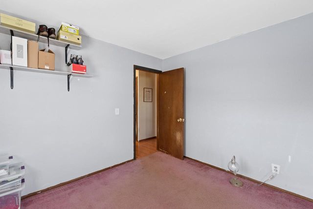 806 Memorial DRIVE, Kewaskum, WI 53040