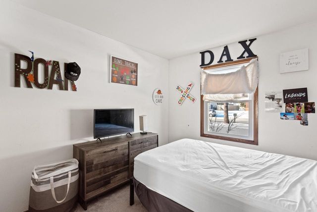 806 Memorial DRIVE, Kewaskum, WI 53040